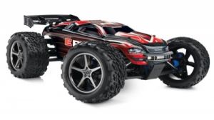 E-REVO 4WD 1/10 2,4 GHz z TQI