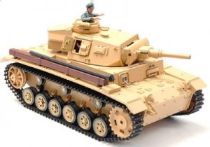 PANZERKAMPFWAGEN III (z dźwiękiem i wytwornicą dymu)
